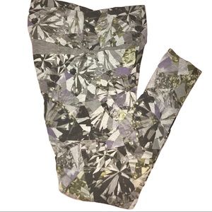 Trash & Luxury Abstract Geometric Printed …